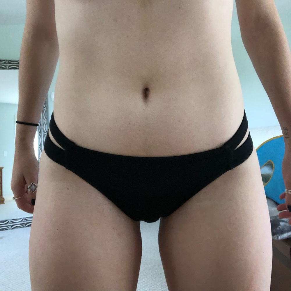 Black low waisted bikini bottoms